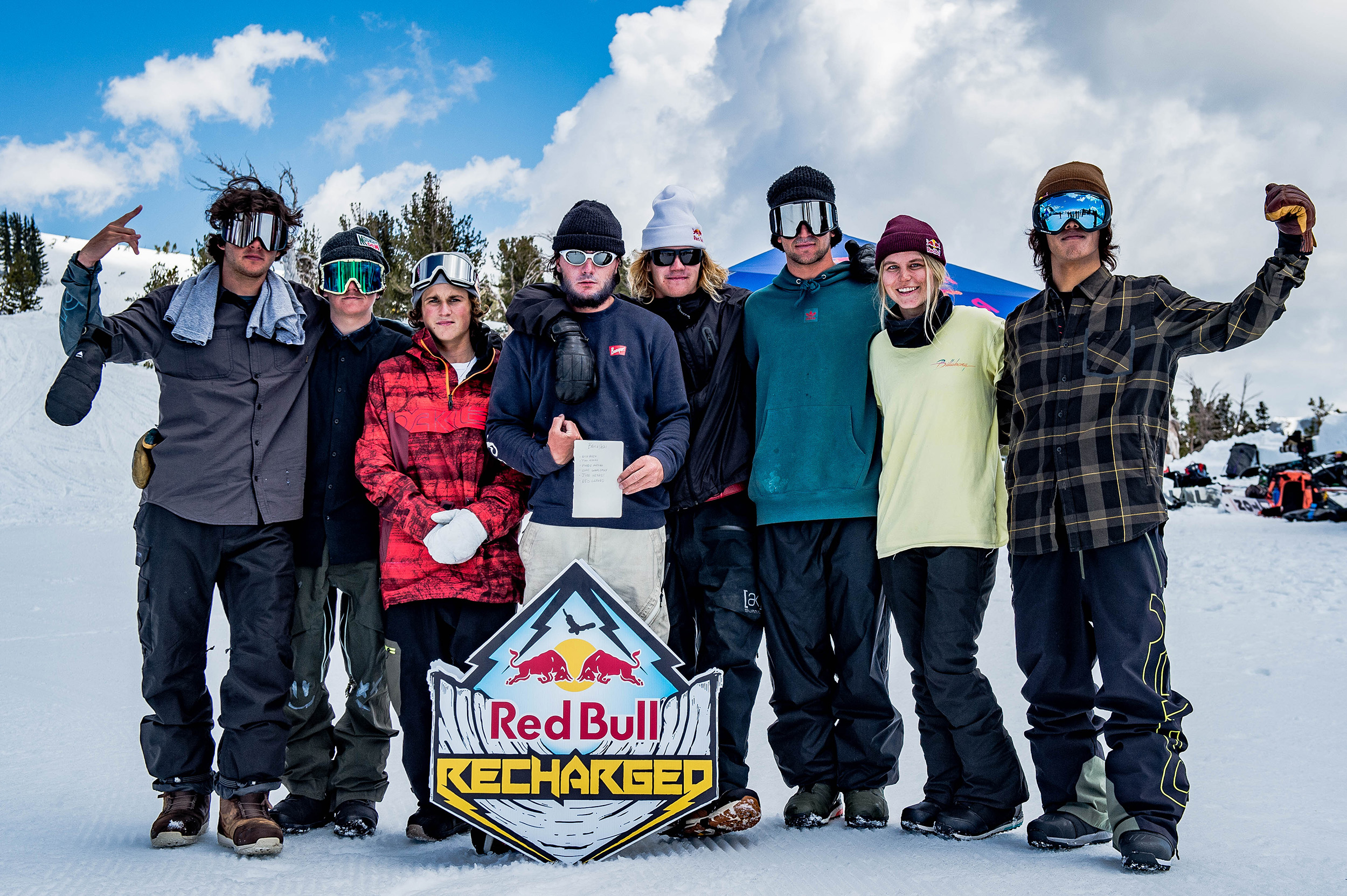 toonhoogte Spelling Mount Bank Red Bull Recharged 2019 - The Snowboarders Journal